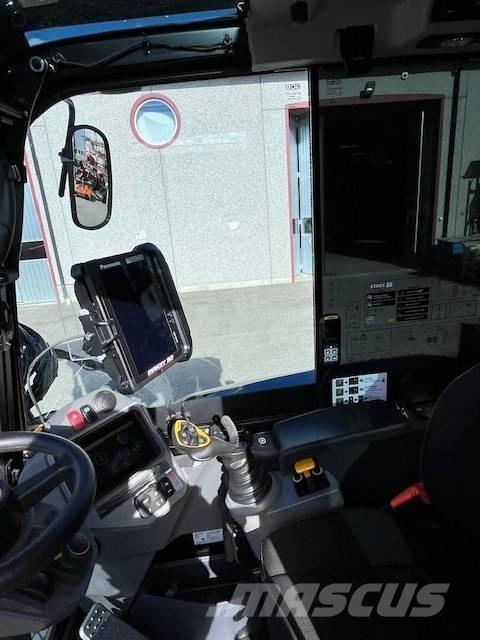 JCB Hydradig Lastik tekerli ekskavatörler