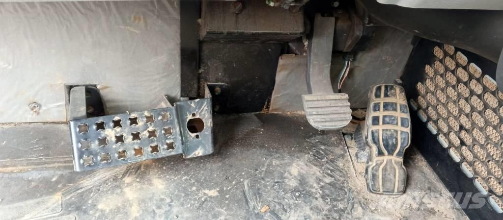 CAT 730 C Belden kirma kaya kamyonu