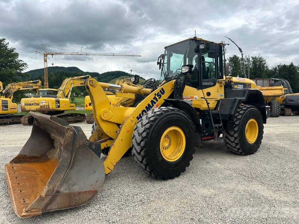 Komatsu WA 320-7 Tekerlekli yükleyiciler