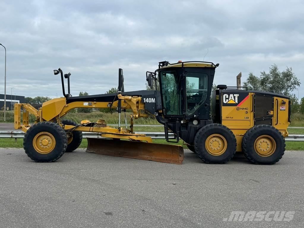 CAT 140M Greyderler