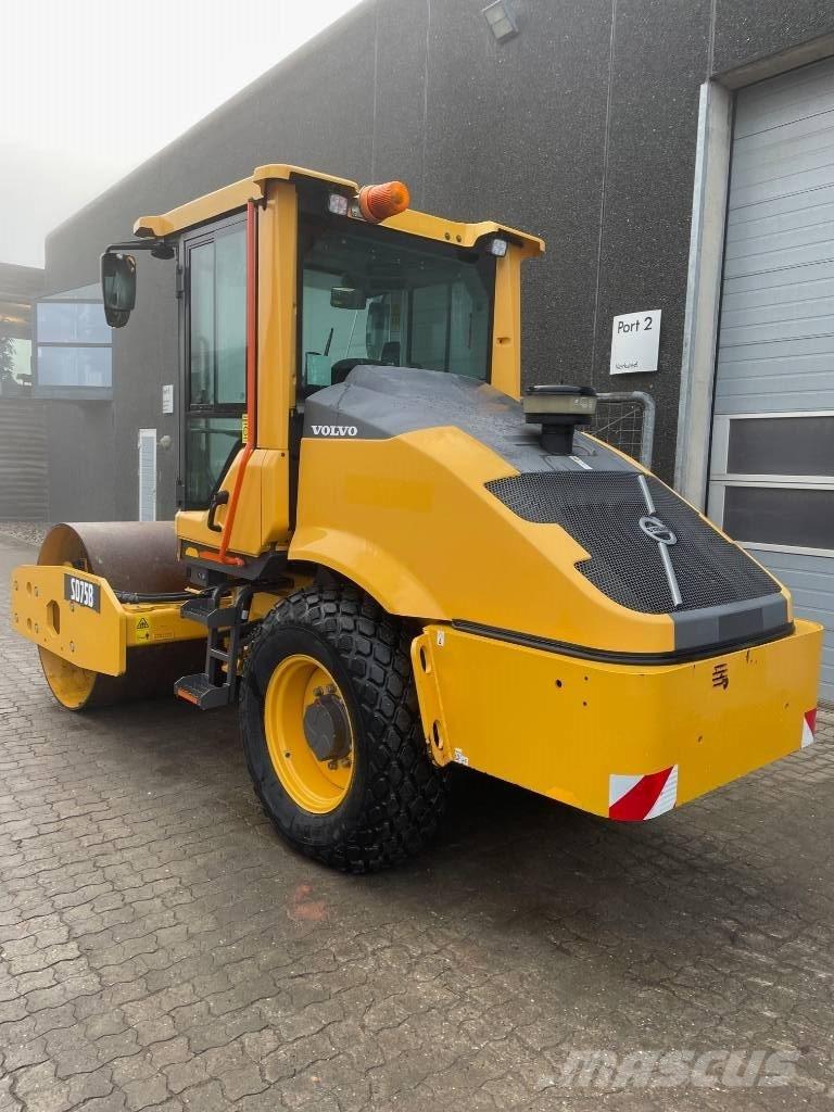 Volvo SD75B Tek tamburlu silindirler