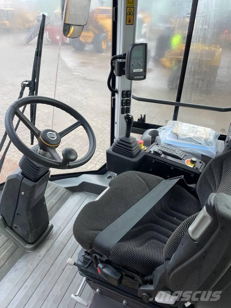 Volvo SD75B Tek tamburlu silindirler