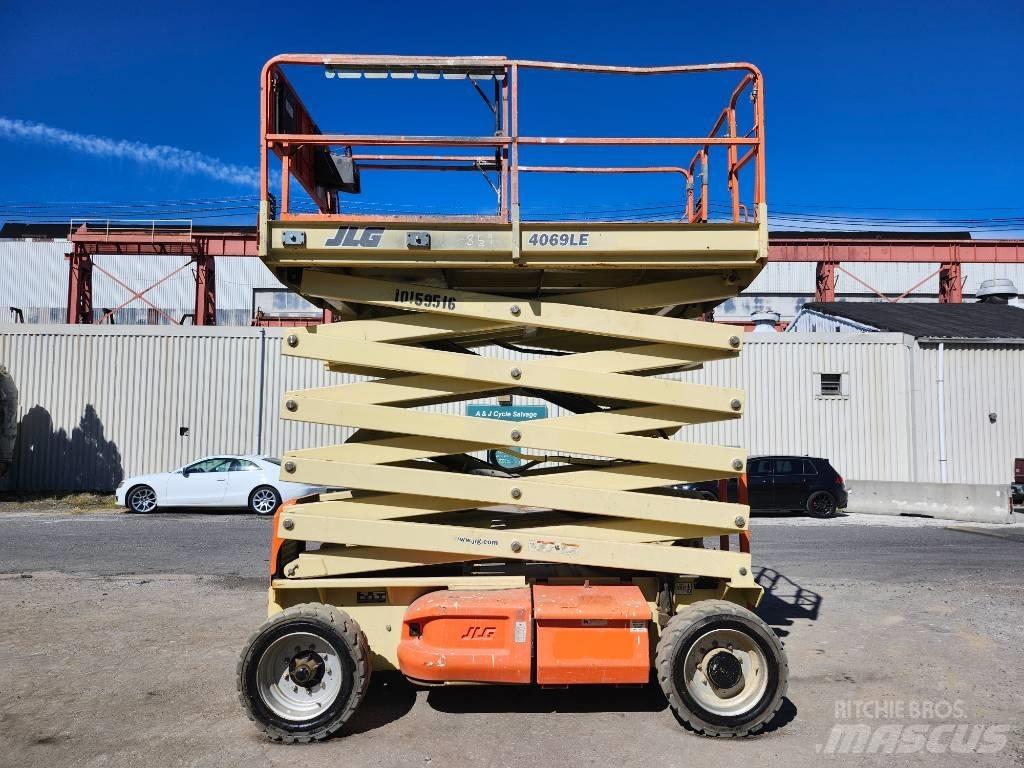 JLG 4069 LE Makasli platformlar