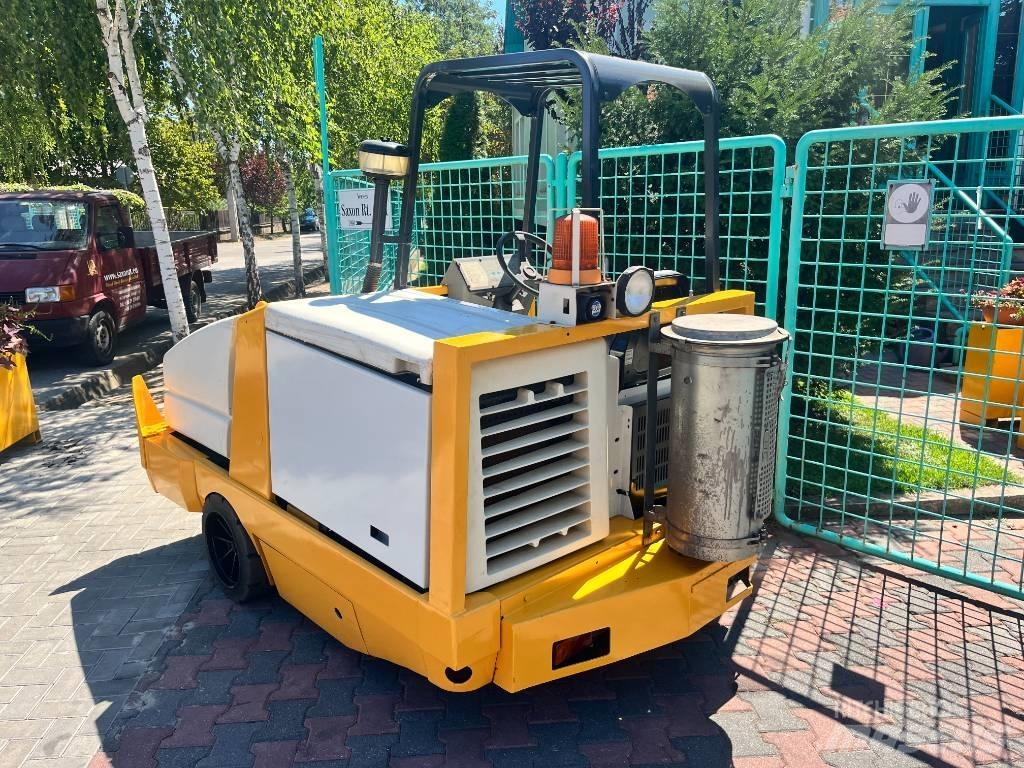 Tennant 6650D      V-2809 Diger yol bakim makinalari