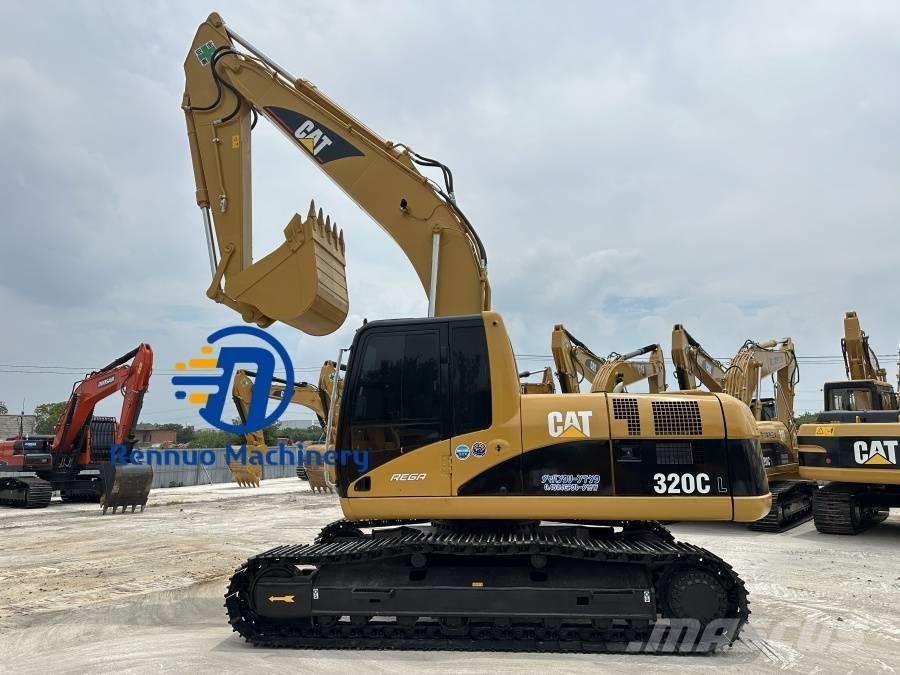 CAT 320 C L Paletli ekskavatörler
