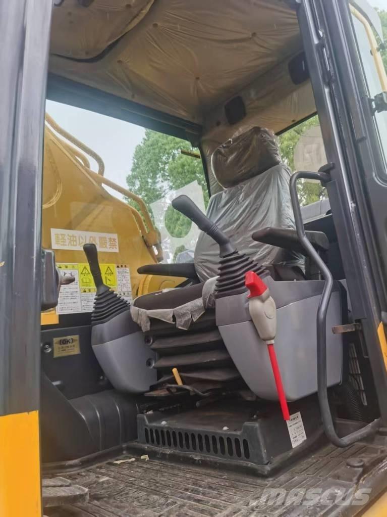 Komatsu PC 450-8 Paletli ekskavatörler