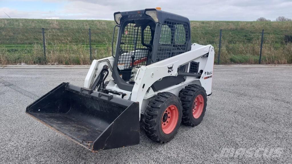 Bobcat S450 Tekerlekli yükleyiciler