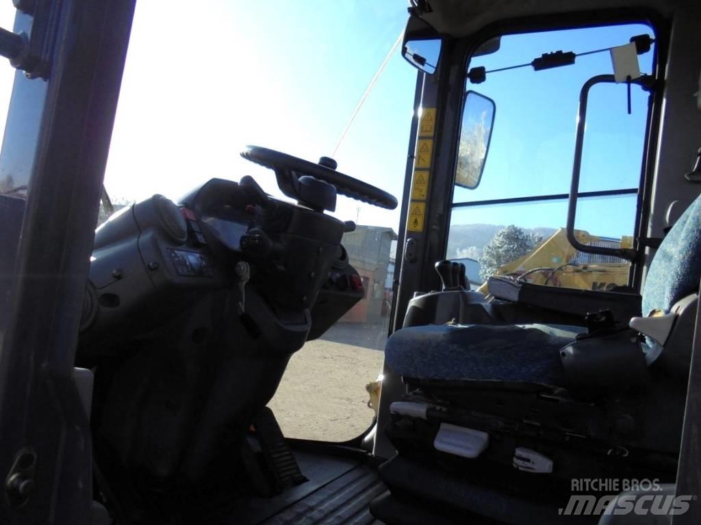 Hitachi ZW 180 Tekerlekli yükleyiciler