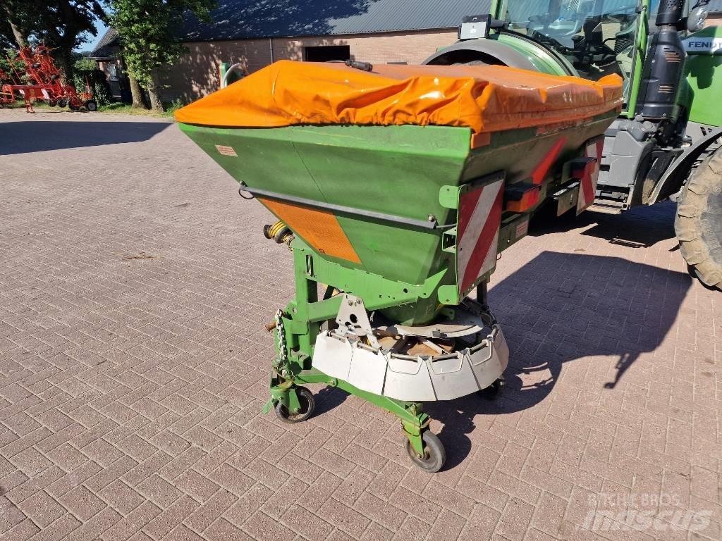 Amazone E+S 750 Kum ve tuz serpiciler