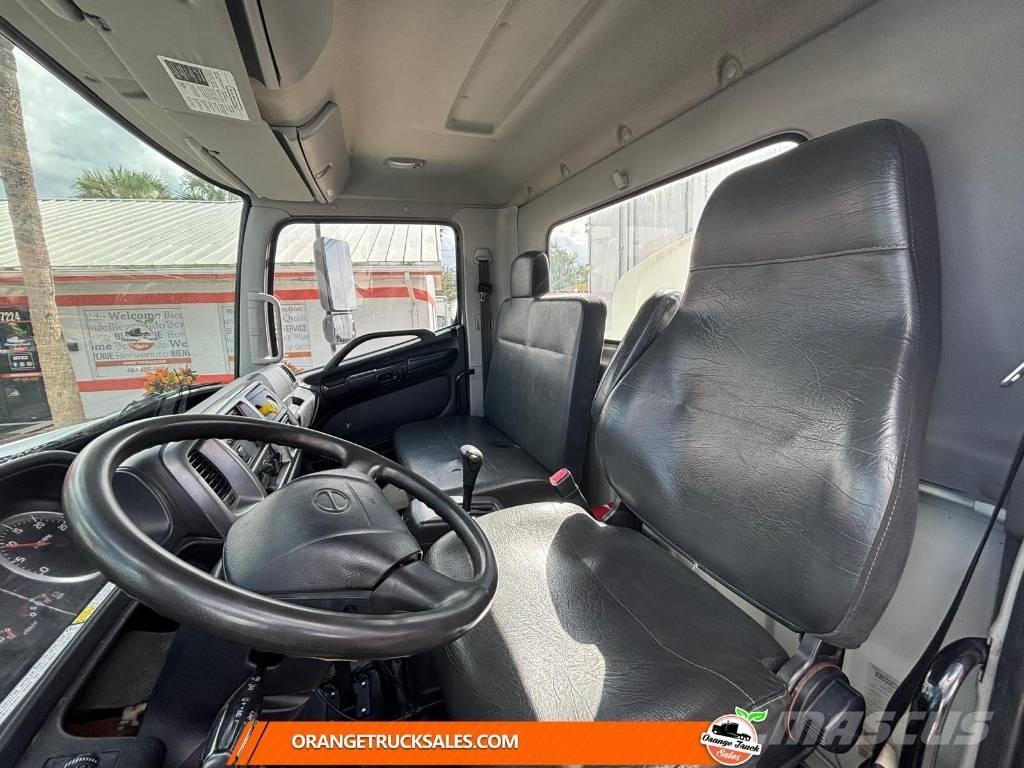 Hino 338 Su tankerleri