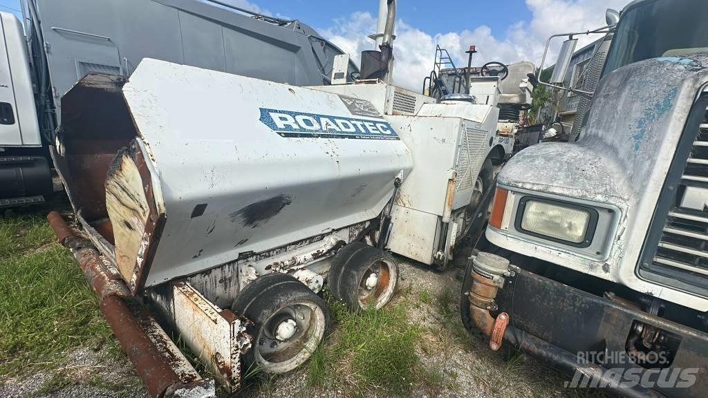 Roadtec RP190 Asfalt sericiler