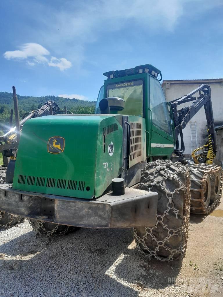 John Deere 1270 D Biçerdöverler