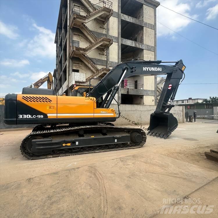 Hyundai 330 Paletli ekskavatörler