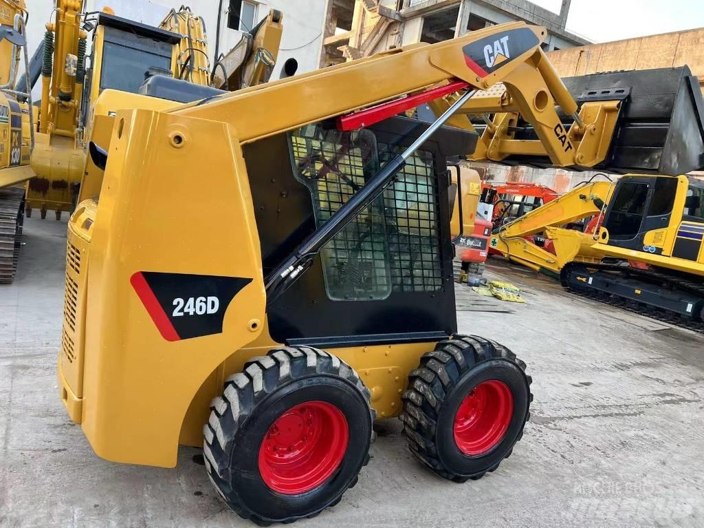 CAT 246D Skid steer loderler