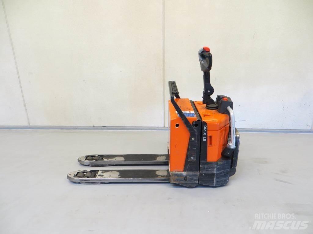 BT LPE200/8 Düsük seviye platformu