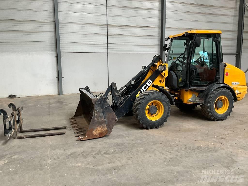 JCB 406 B Tekerlekli yükleyiciler