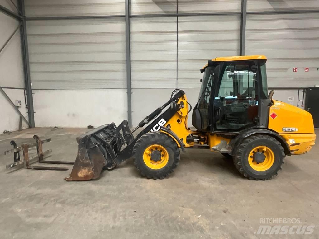 JCB 406 B Tekerlekli yükleyiciler