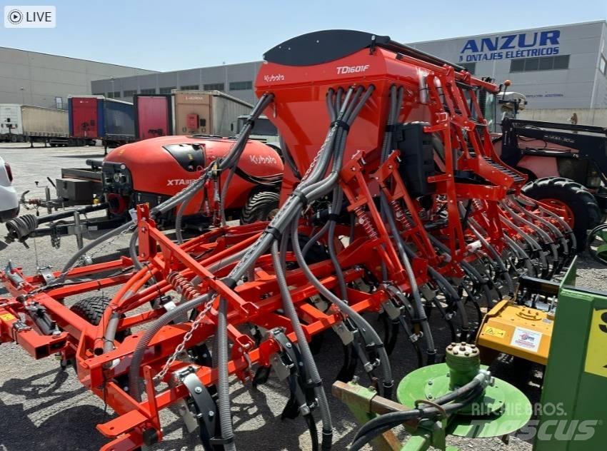 Kubota TD1001F Mibzerler