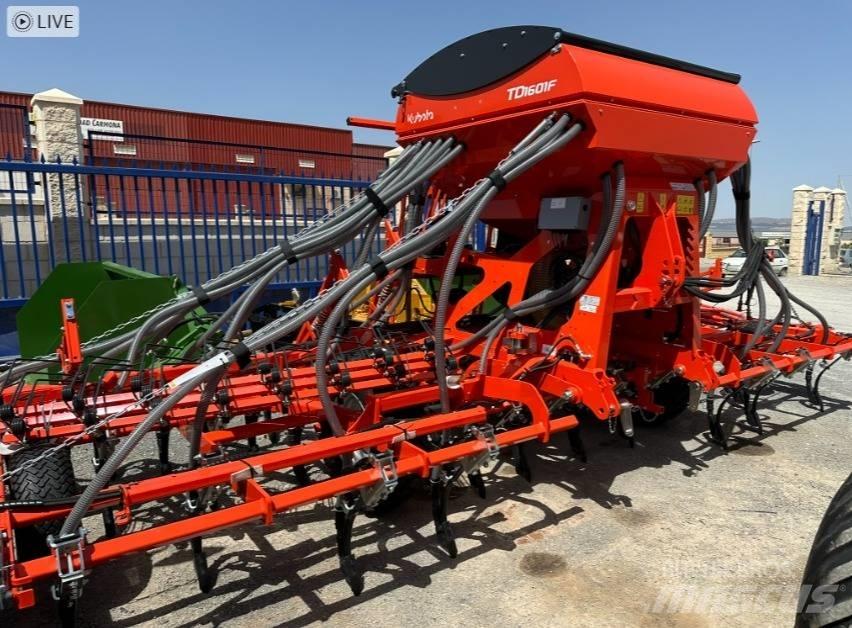 Kubota TD1001F Mibzerler