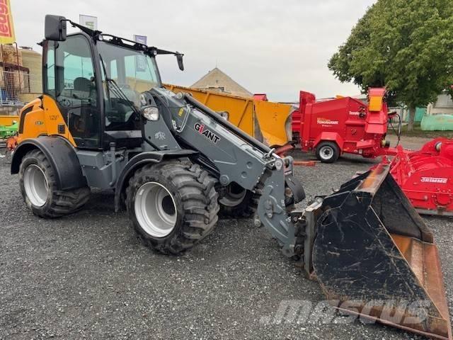GiANT V 761 T Tarimsal teleskopik yükleyiciler