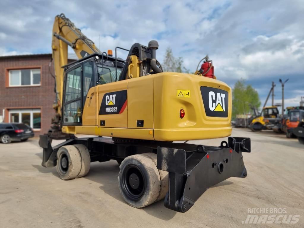 CAT MH 3022 Atık taşıma araçları