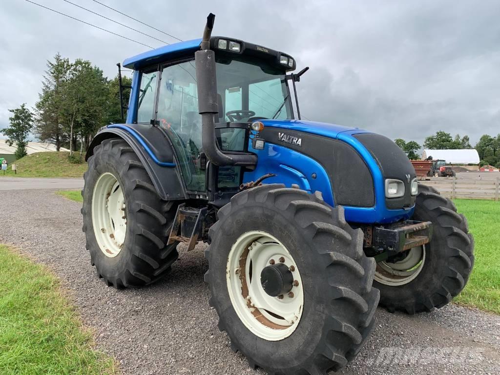 Valtra N141 Tractor Orman traktörleri