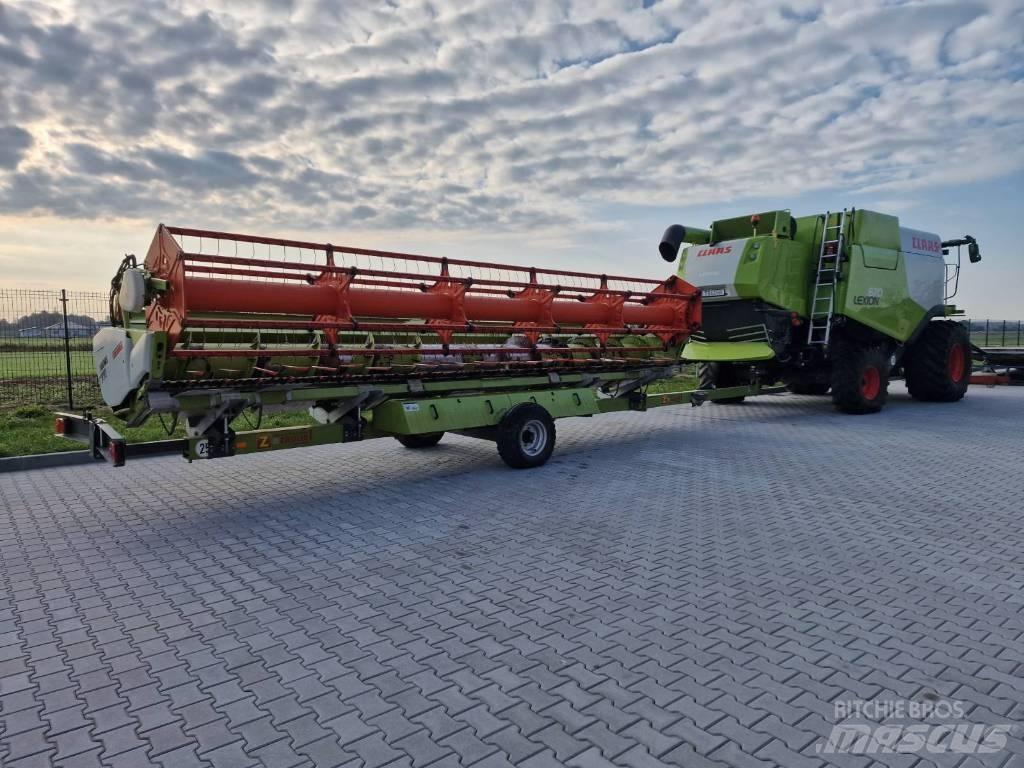 CLAAS Lexion 670 Biçerdöverler