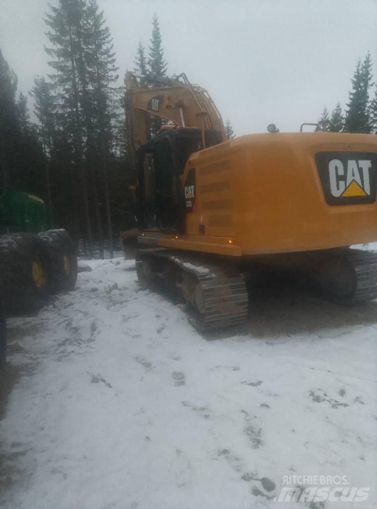 CAT 320 Paletli ekskavatörler