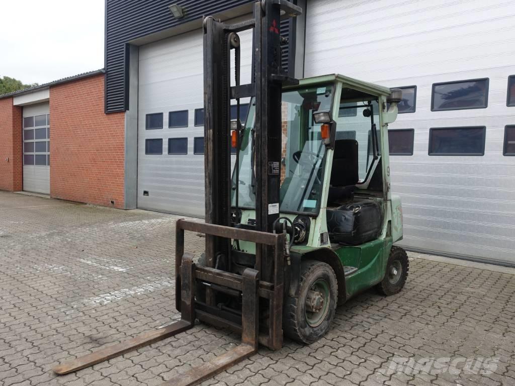 Mitsubishi FD 25 T Dizel forkliftler