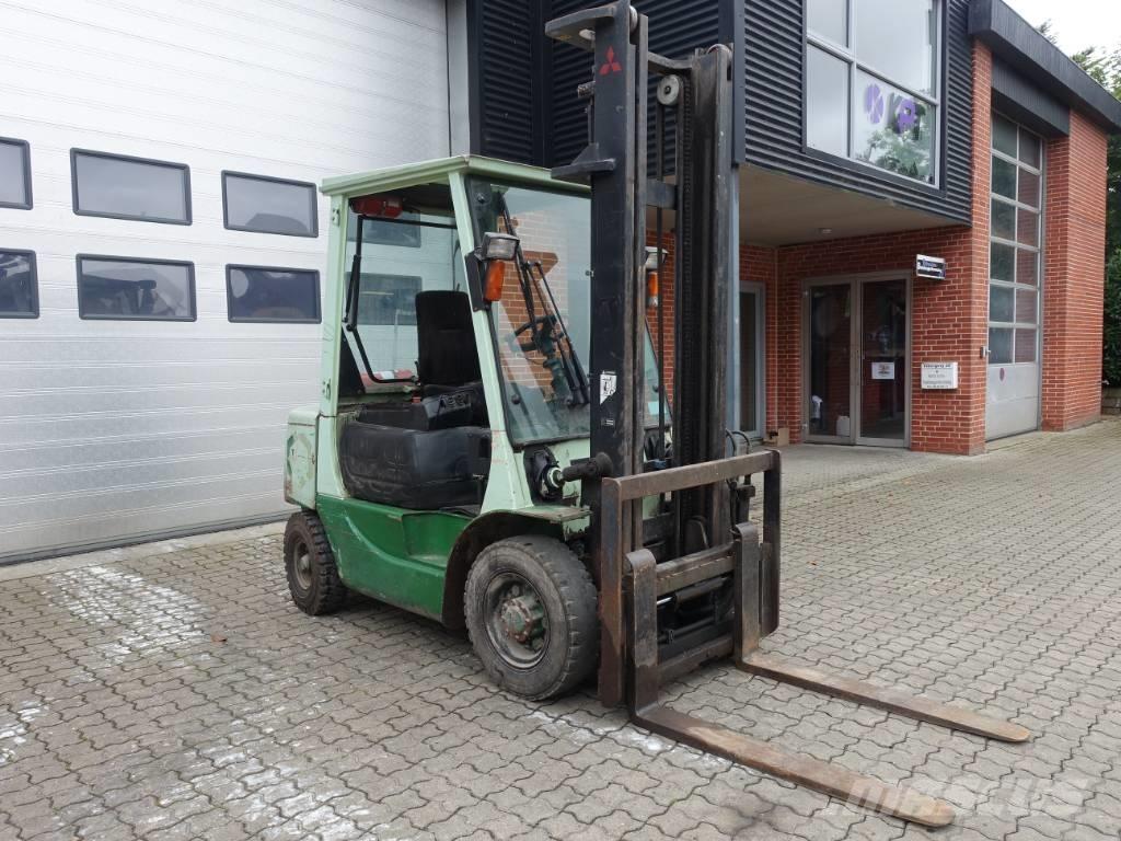 Mitsubishi FD 25 T Dizel forkliftler