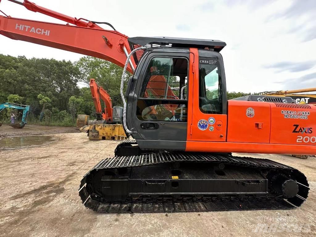 Hitachi ZX 200 Mini ekskavatörler, 7 tona dek
