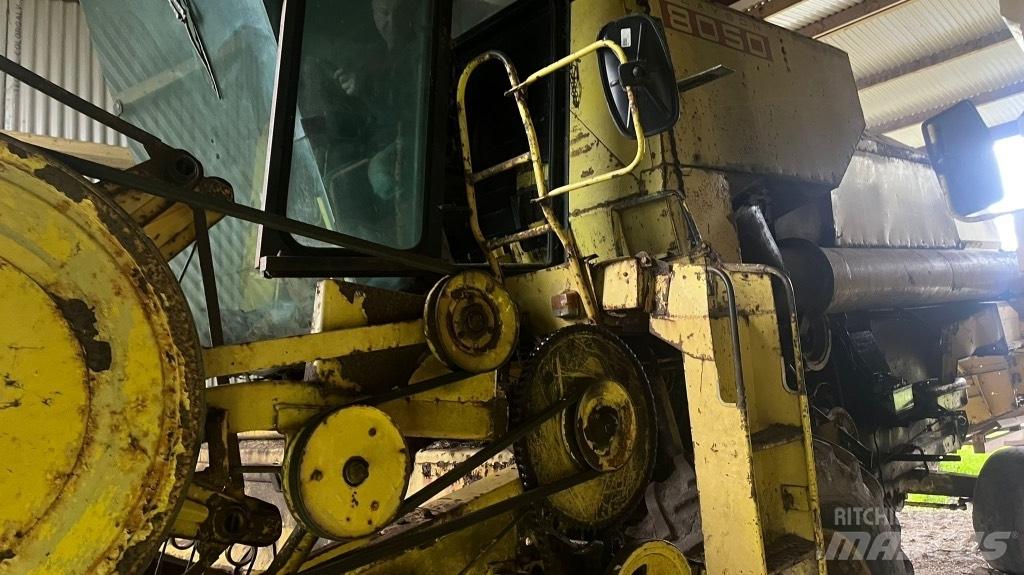 New Holland 8050 Biçerdöverler