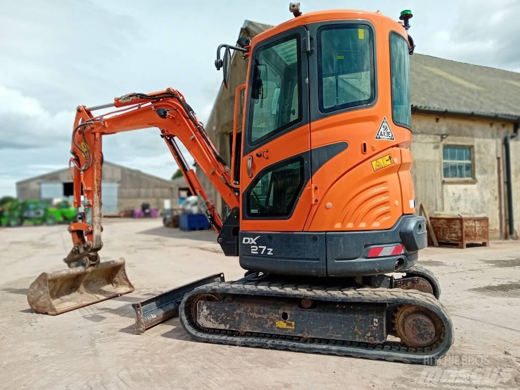 Doosan DX 27 Z Mini ekskavatörler, 7 tona dek