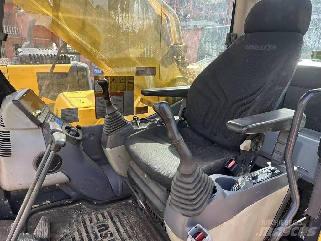 Komatsu PC 400-8 R Paletli ekskavatörler