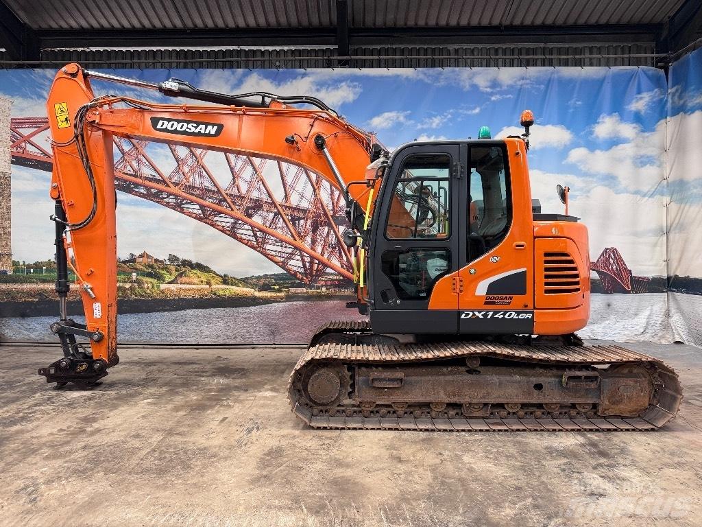 Doosan DX 140 LCR-5 Paletli ekskavatörler