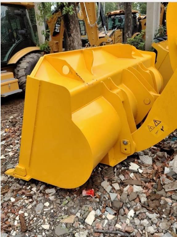 Komatsu WA 320-5 Tekerlekli yükleyiciler