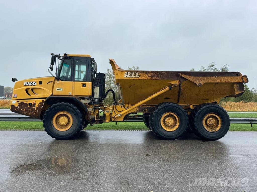 Bell B30D Belden kirma kaya kamyonu