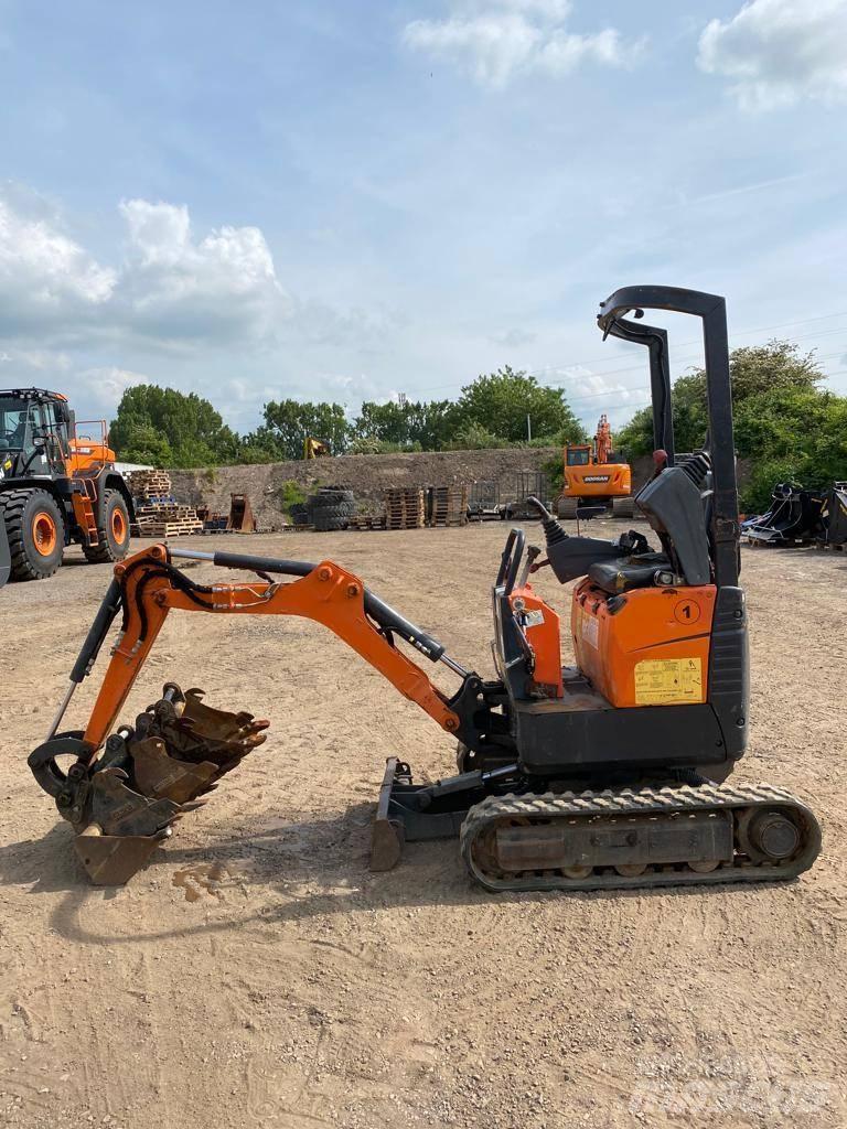 Doosan DX 10 Z Mini ekskavatörler, 7 tona dek