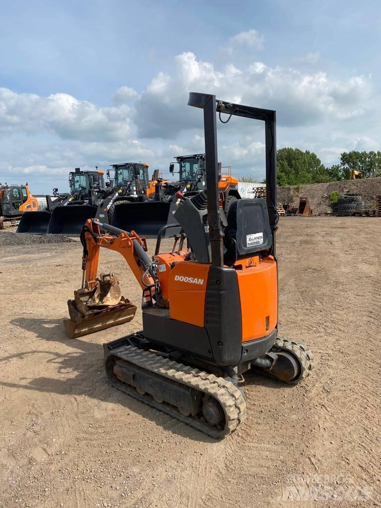 Doosan DX 10 Z Mini ekskavatörler, 7 tona dek