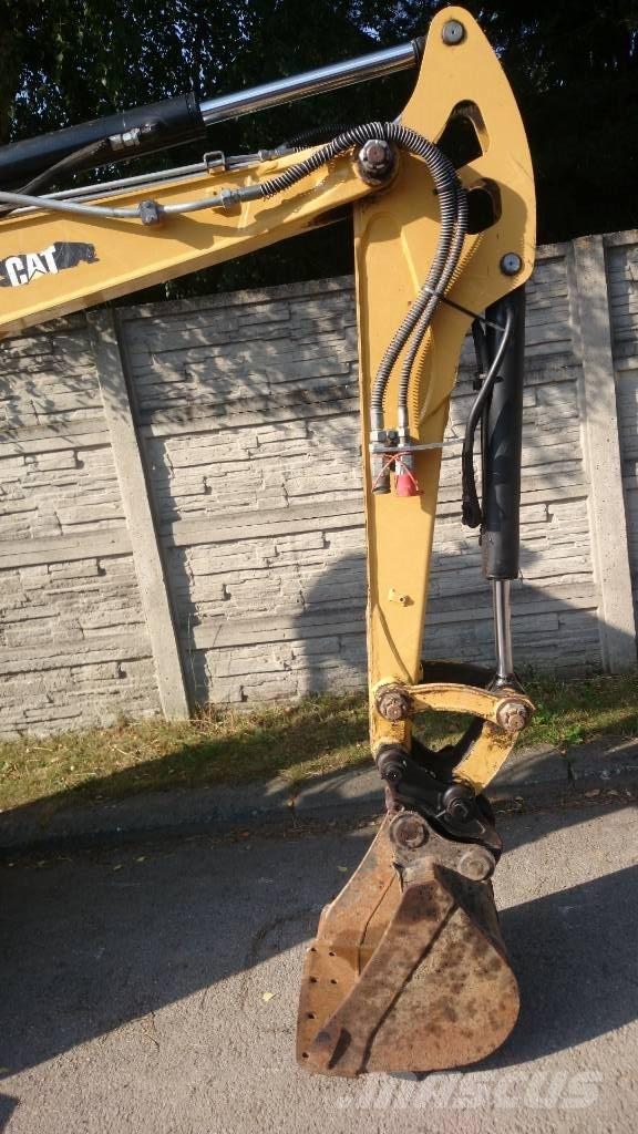 CAT 302.7 D Midi ekskavatörler 7 - 12 t