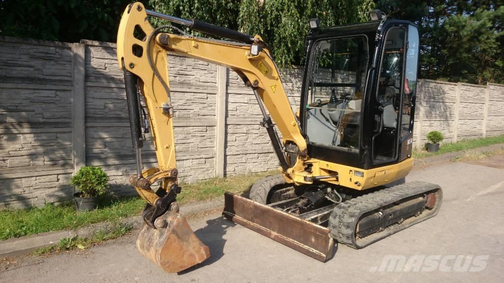 CAT 302.7 D Midi ekskavatörler 7 - 12 t