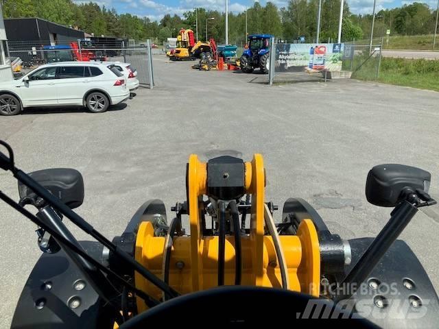 JCB 409 Tekerlekli yükleyiciler