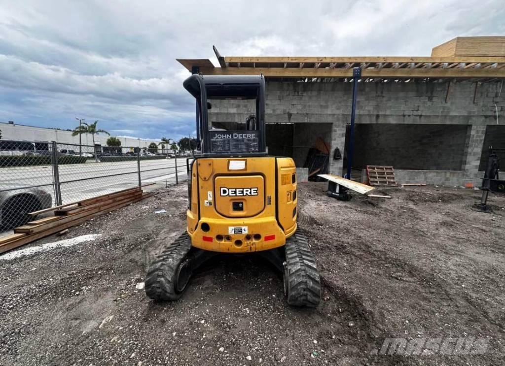 John Deere 35 G Paletli ekskavatörler