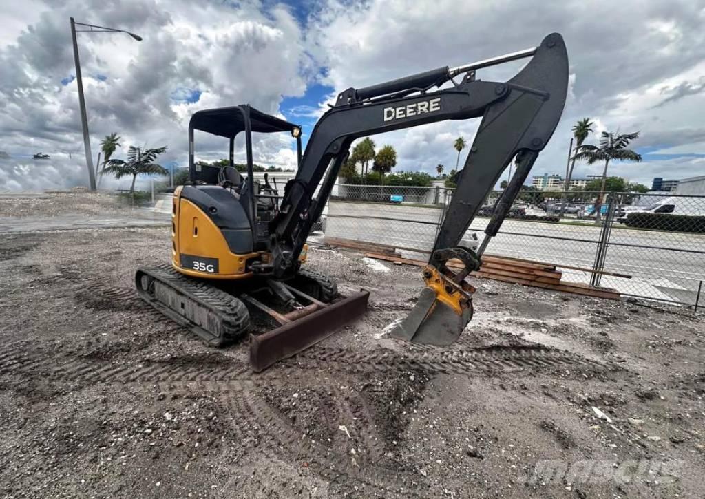 John Deere 35 G Paletli ekskavatörler