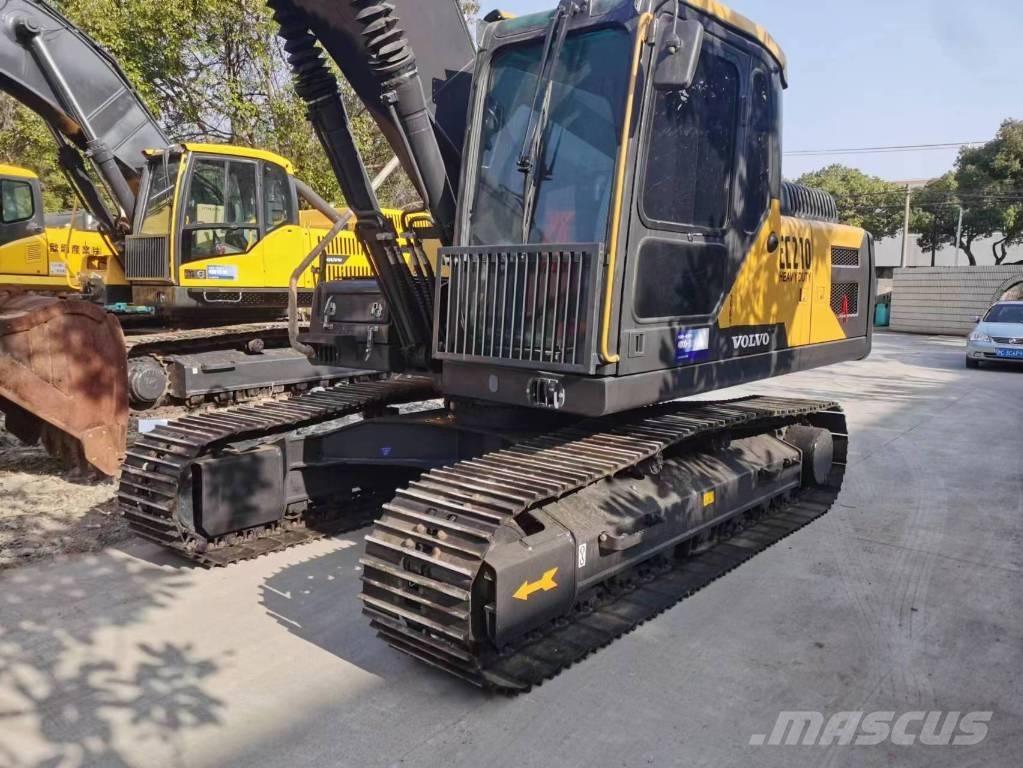 Volvo EC 210 Paletli ekskavatörler