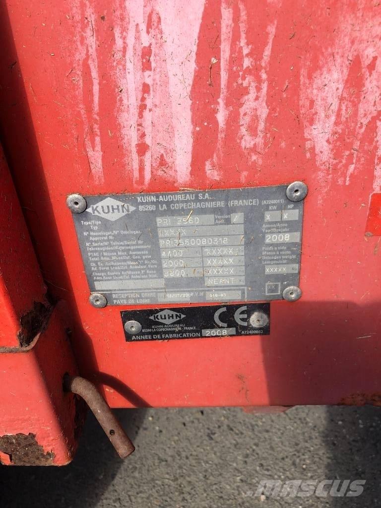 Kuhn 3560 Balya ögütücü, kesici ve açicilar