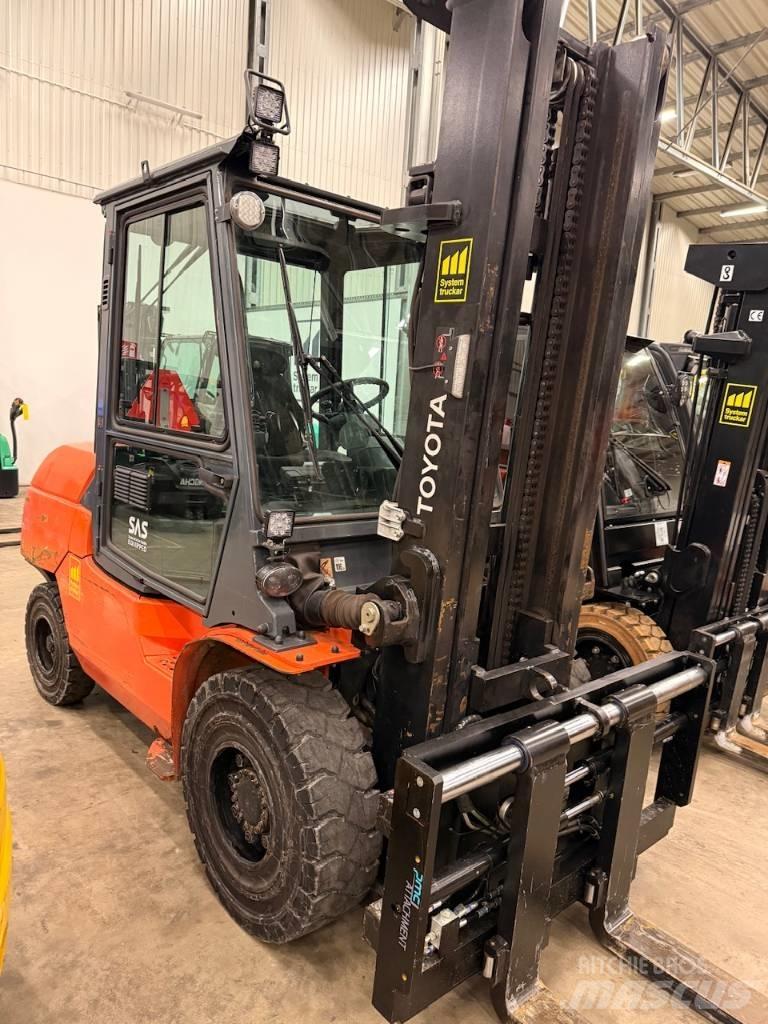 Toyota 7FDA50 Dizel forkliftler