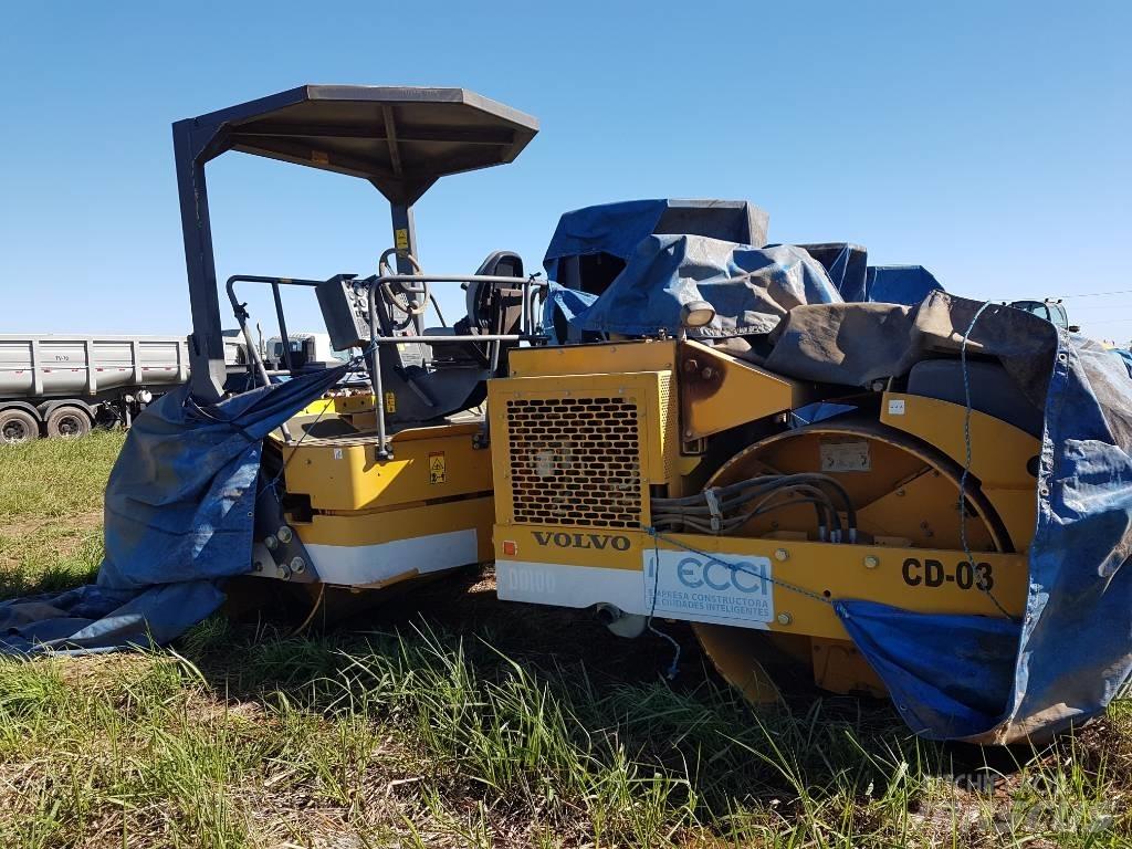Volvo DD100 Çift tamburlu silindirler