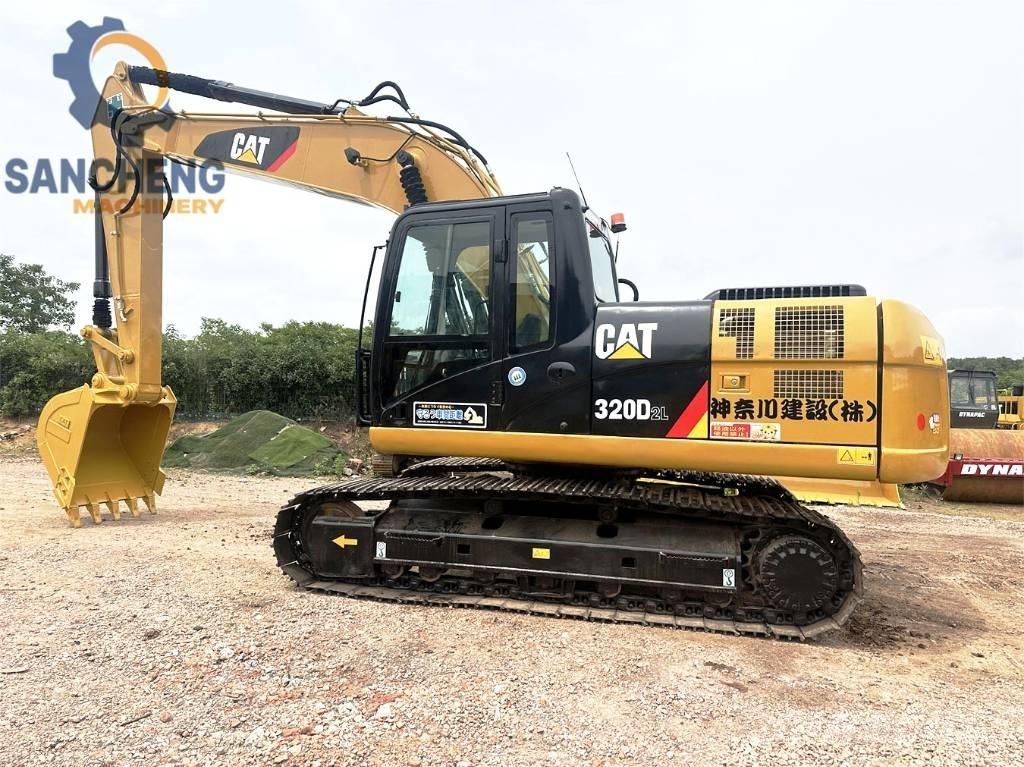 CAT 320 D Paletli ekskavatörler