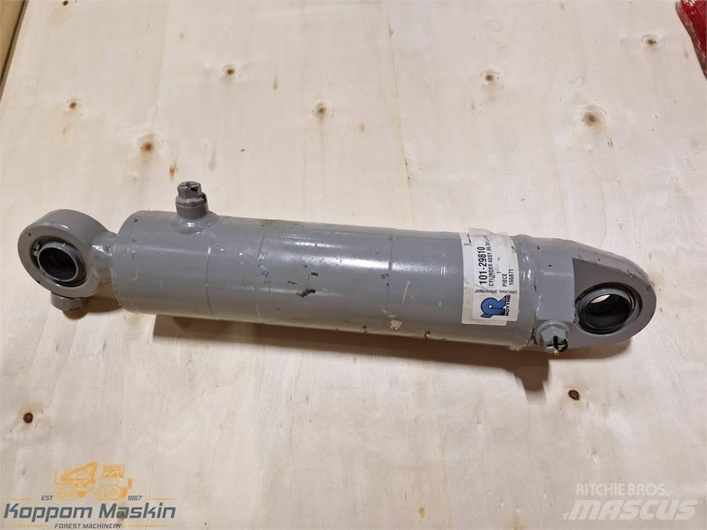 Rottne 101-29810 Agaç kesme robotlari